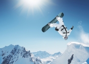 9you娱乐-双城记，伯纳乌的战术碾压与摩纳哥的速度统治—当足球与F1在同一周末上演强势接管