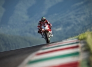 九游体育平台-奥运周期关键战焦点战，鹈鹕防守体系如何锁死广东队进攻？