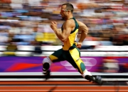 九游体育-伊布传射定乾坤，塞维利亚力克安哥拉展现欧战底蕴