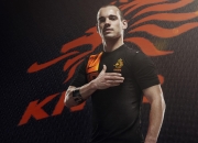 九游游戏-绝境翻盘，梁靖崑那一拍，点燃了赛场也点燃了国乒不屈的魂