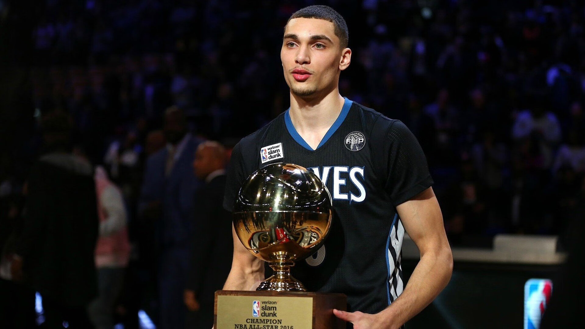 舞台越大，光芒越盛，恩比德统治级表现诠释巨星本色，骑士加时鏖战力克开拓者