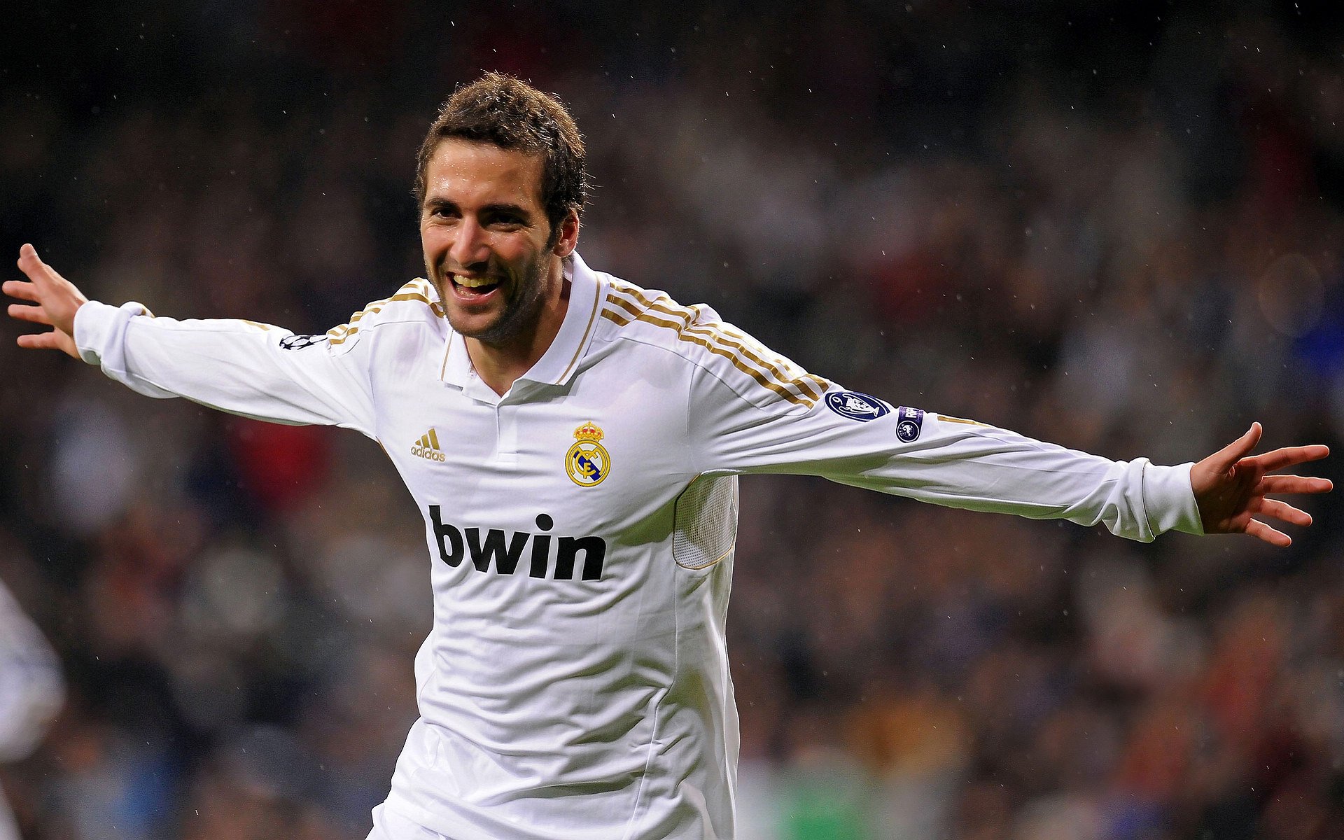 梁靖崑独取两分闪耀釜山，韩国队团体赛完胜波兰显统治力